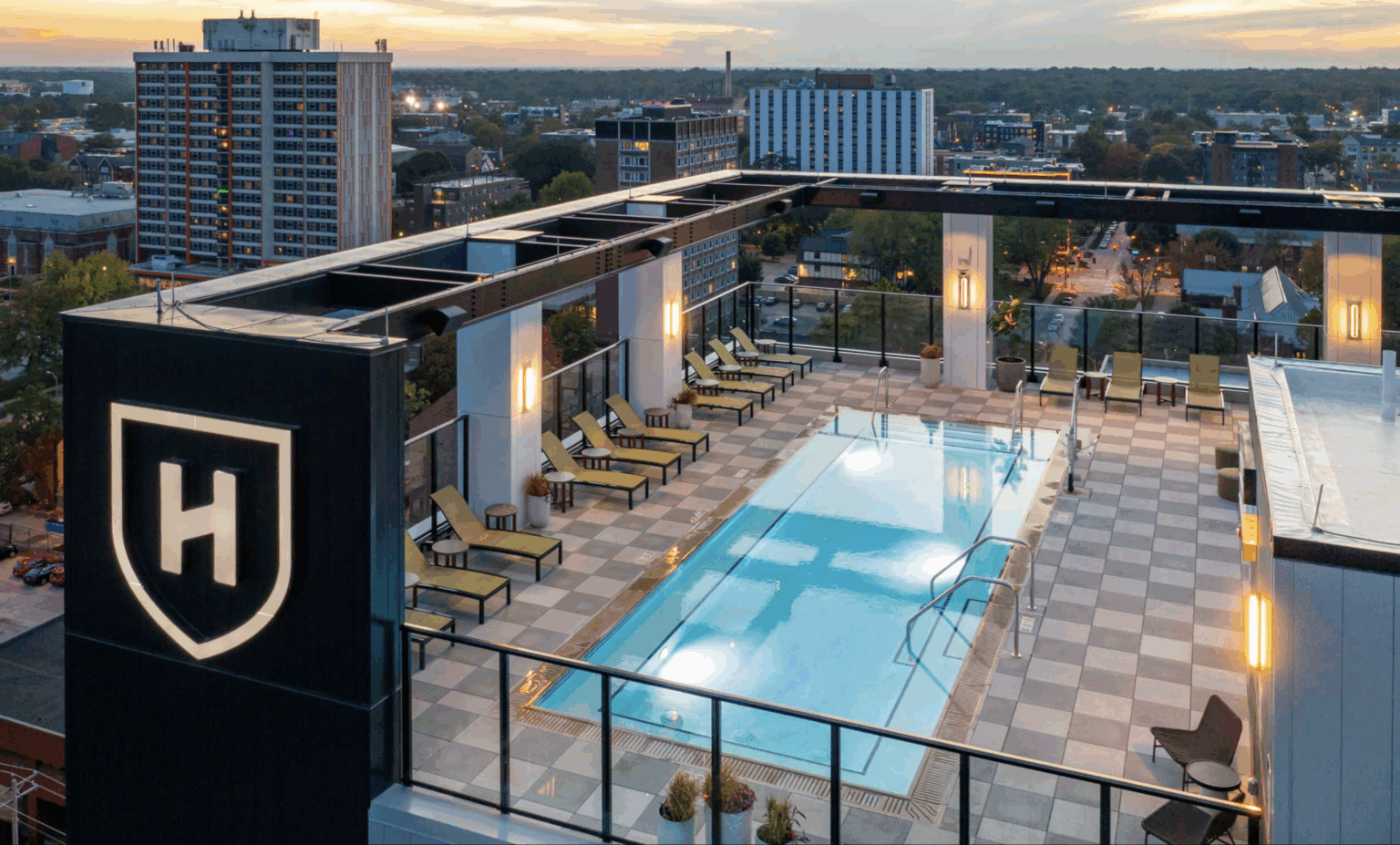 Pool Roof Deck at The Hub on Campus - University of Illinois - Champaign, IL3 - SD-56C Light Gray and SD-91D Lakeshore Concrete Pavers