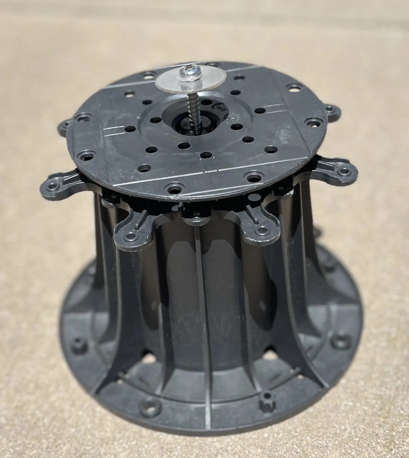 Hidden Clips for Ipe Wood Deck Tiles on SD-XL Pedestal