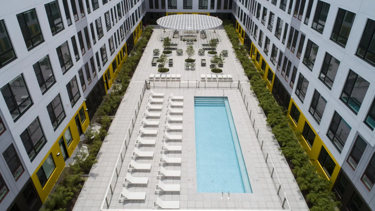 Rooftop patio cost in 2025; budget for rooftop patio