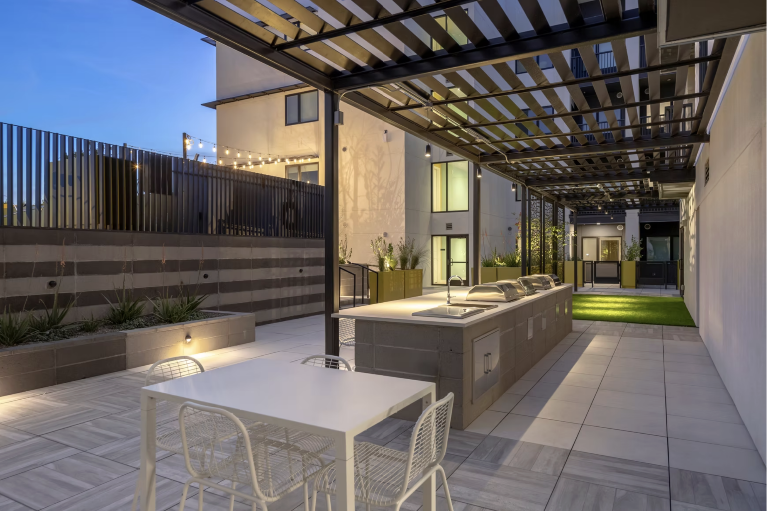 Canyonwood Ivory 2cm Porcelain Pavers by Skydeck USA